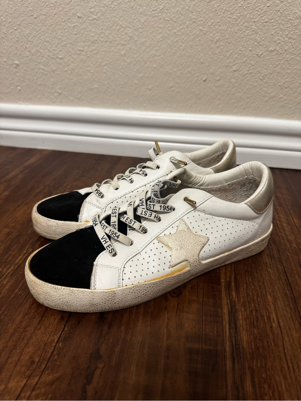 Vintage Havana sneakers